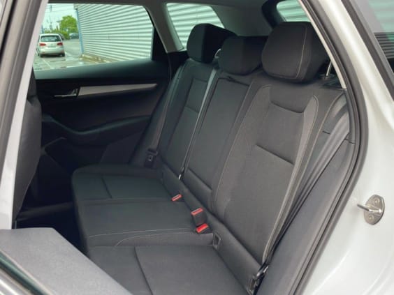 Skoda Karoq KAROQ 1.5 TSI 150CH DSG7 SELECTION Blanc Glacier