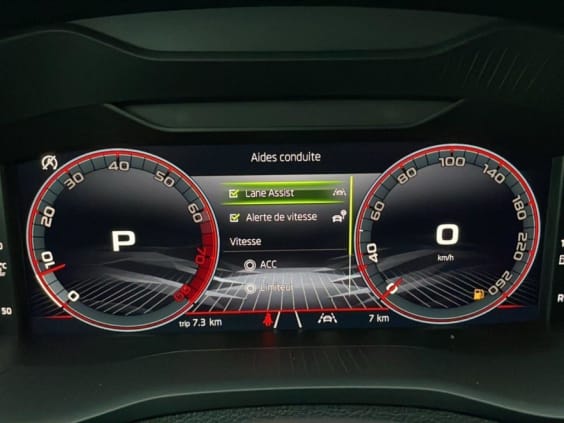 Skoda Karoq Karoq 1.5 TSI Evo 2 150 ch ACT DSG7 Sportline Gris Argent Metal