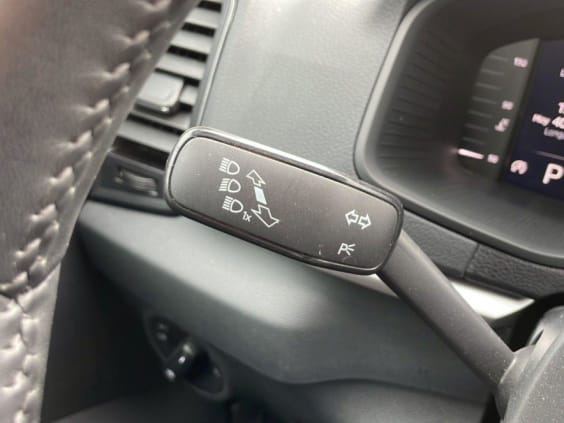 Skoda Karoq KAROQ 1.5 TSI 150CH DSG7 SELECTION Blanc Glacier