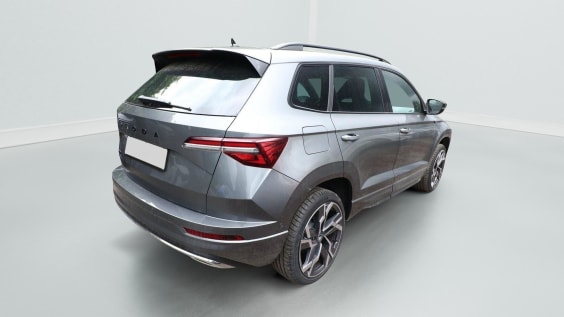 Skoda Karoq 150 DSG SPORTLINE Gris
