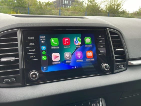 Skoda Karoq KAROQ 1.5 TSI 150CH DSG7 SELECTION Blanc Glacier