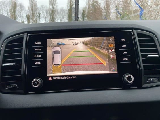Skoda Karoq Karoq 1.5 TSI Evo 2 150 ch ACT DSG7 Sportline Gris Argent Metal