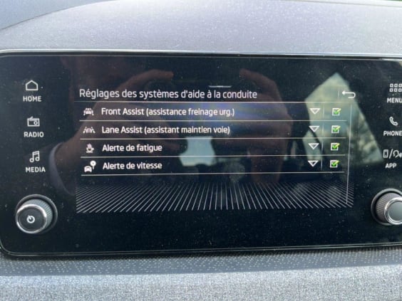 Skoda Scala SCALA 1.0 TSI 115CH BVA SELECTION Gris Graphite Metal