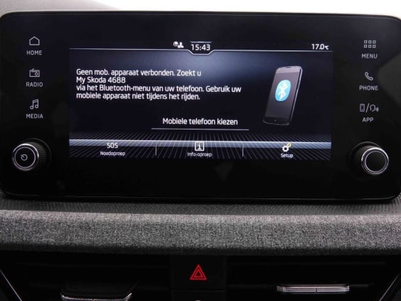 Skoda Scala 1.0 TSI 116 DSG Selection Blanc