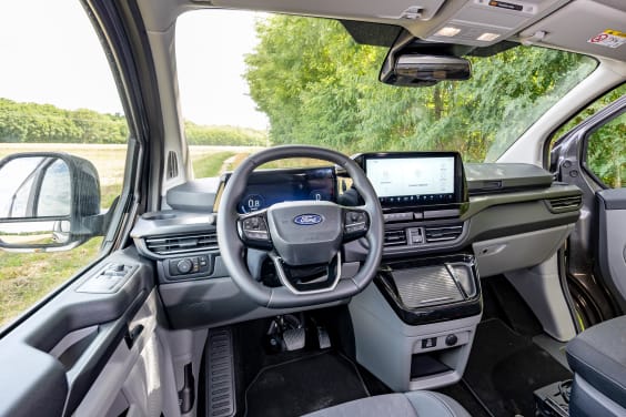 Stylevan Origin EQUINOX IV FORD TRANSIT CUSTOM - 2.0 L - 150 CV - BVM Bleu Azur 