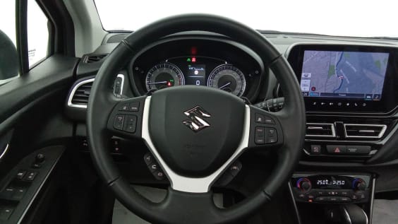 Suzuki S-cross S-Cross 1.5 Dualjet Hybrid Auto Style Cool white pearl