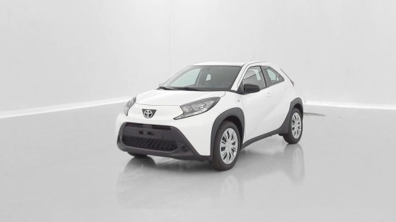Toyota AYGO X AYGO X 1.0 VVT-i 72ch Dynamic S-CVT Pure White