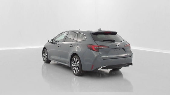 Toyota Corolla Touring Sport COROLLA TOURING SPORT 2.0 Hybride 178ch Design Ash Grey