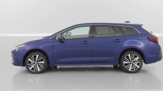 Toyota Corolla Touring Sport COROLLA TOURING SPORT 1.8 Hybride 140ch Design Bleu Genievre Metallise