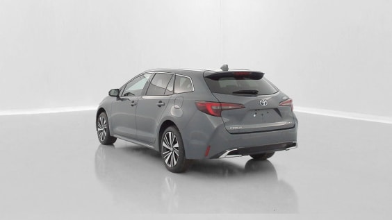 Toyota Corolla Touring Sport COROLLA TOURING SPORT 1.8 Hybride 140ch Design Gris Meteore Metallise