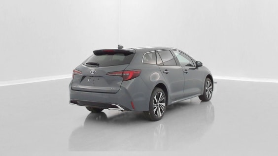 Toyota Corolla Touring Sport COROLLA TOURING SPORT 1.8 Hybride 140ch Design Gris Meteore Metallise