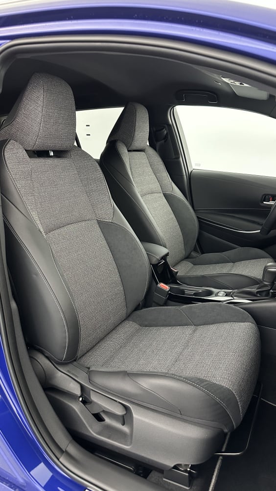 Toyota Corolla Touring Sport COROLLA TOURING SPORT 1.8 Hybride 140ch Design Bleu Genievre Metallise