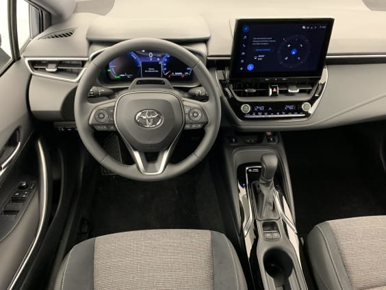 Toyota Corolla Touring Sports Hybride 140ch Design Gris Météore