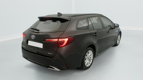 Toyota Corolla Touring Sports Hybride 140ch Dynamic Business Noir Intense Métallisé