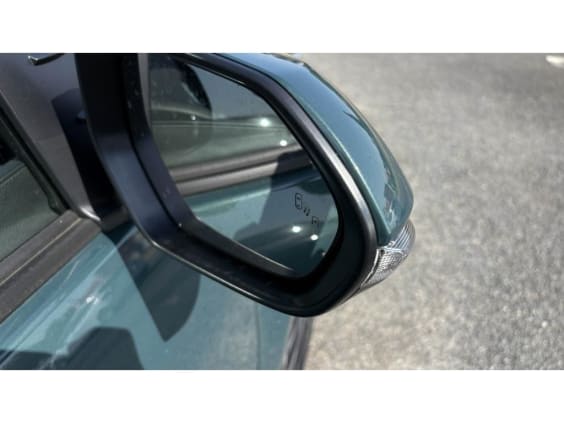 Toyota Yaris HYBRID 116 E-CVT DESIGN PHASE 2 Vert