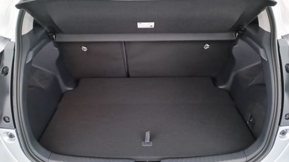 Toyota Yaris YARIS  IV Hybride 116h Design e-CVT Gris Minéral
