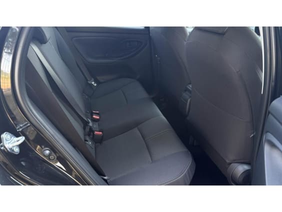 Toyota Yaris HYBRID 116 E-CVT DESIGN PHASE 2 Vert