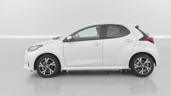 Toyota Yaris YARIS  IV Hybride 116h Design e-CVT Blanc Lunaire Nacré