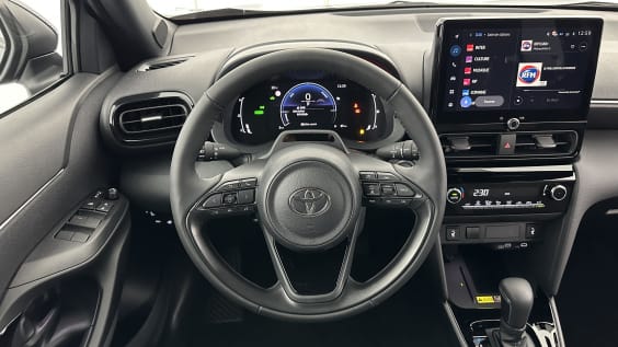 Toyota Yaris Cross Yaris cross 1.5 Hybride 130h Design e-CVT Grisatlas