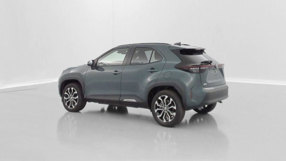 Toyota Yaris Cross Yaris cross 1.5 Hybride 130h Design e-CVT Vert Everest