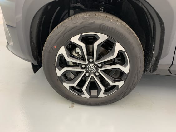 Toyota Yaris Cross Hybride 130h 2WD Design Gris Atlas