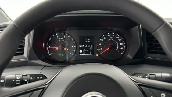 Nissan Interstar Interstar III L3H2 3t5 2.0 dCi 150ch Tekna Gris Etoile