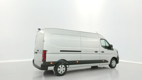 Nissan Interstar Interstar III L3H2 3t5 2.0 dCi 150ch Tekna Gris Etoile