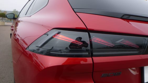 Peugeot 508 SW PureTech 130 ch S&S EAT8 GT Rouge Elixir