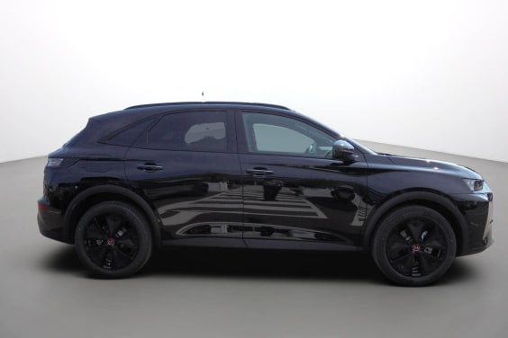 DS DS7 BlueHDi 130 EAT8 Performance Line Noir Perla Nera