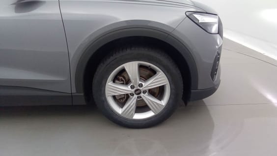 Audi Q4 E-TRON Q4 e-tron 40 204 ch 82 kWh Design Gris Typhon