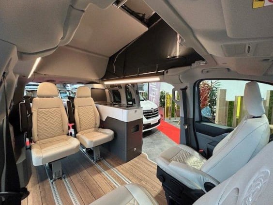 City by Campérêve City camp FORD TRANSIT CUSTOM 2.0L - ECOBLUE - 136 CV - BVA Gris Matter