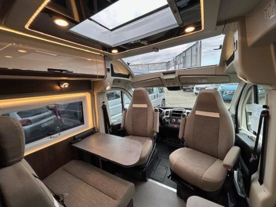 Pössl SUMMIT 540 PRIME CITROEN JUMPER 2.2 L - 140 CV - BVM Blanc
