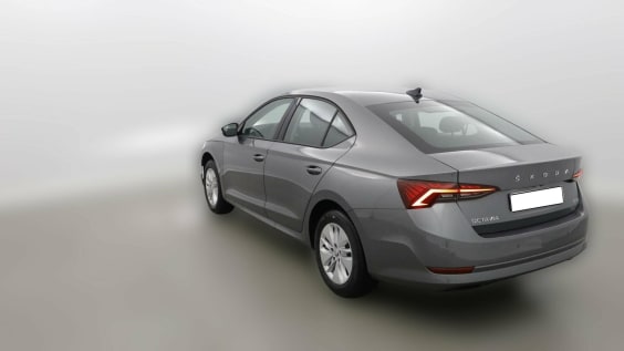 Skoda Octavia Octavia 1.0 TSI mHEV e-TEC 110 ch DSG7 Ambition Gris Graphite
