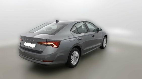 Skoda Octavia Octavia 1.0 TSI mHEV e-TEC 110 ch DSG7 Ambition Gris Graphite