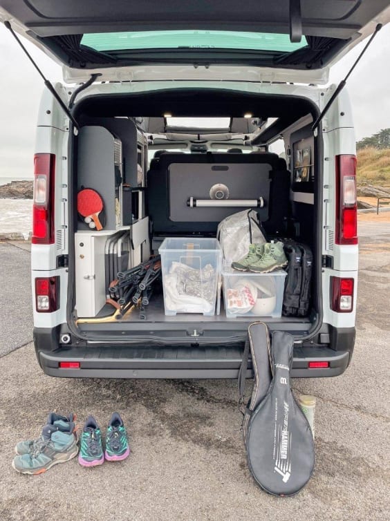 Hanroad TREK 5+ EXTREME EDITION RENAULT TRAFIC 2.0L DCI 150 CV - BVA9 Gris Urbain