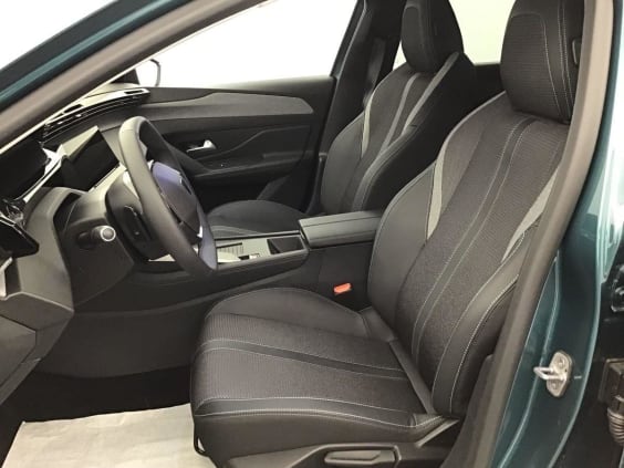 Peugeot 308 SW Allure  1.2 PURETECH 130 Bleu Avatar