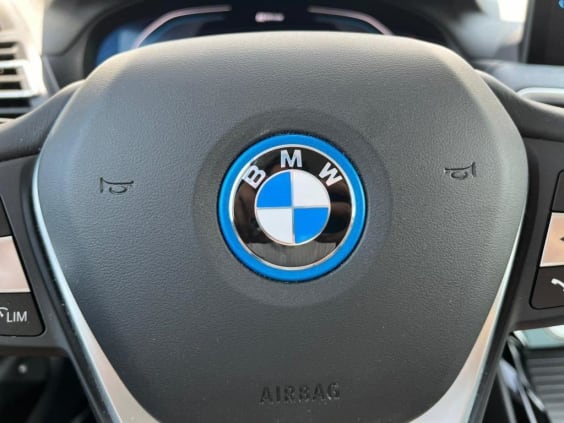 BMW X3 G01 LCI X3 xDrive 30e 292ch BVA8 x Line Mineralweiss Métallisé