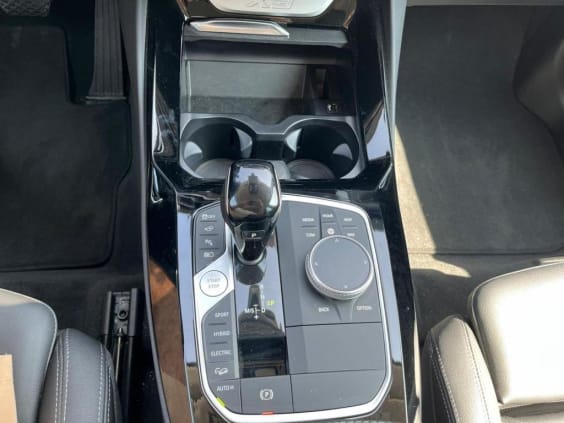 BMW X3 G01 LCI X3 xDrive 30e 292ch BVA8 x Line Mineralweiss Métallisé
