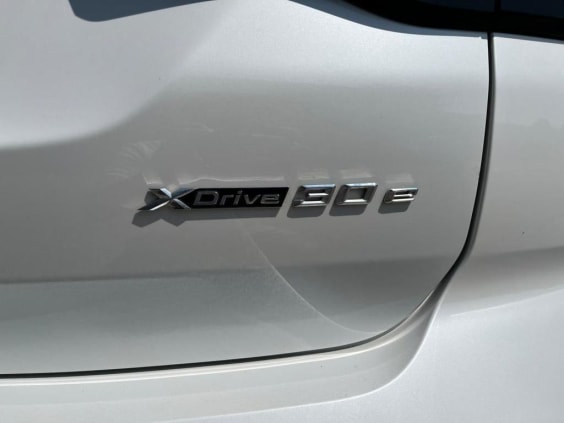 BMW X3 G01 LCI X3 xDrive 30e 292ch BVA8 x Line Mineralweiss Métallisé