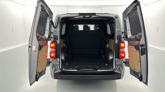 Fiat Scudo ca Scudo ca III XL 2.0 BlueHDi 180ch Pack Premium Connect EAT8 Gris acier