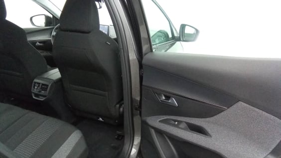 Peugeot 3008 Puretech 130ch S&S EAT8 Active Pack Gris Platinium