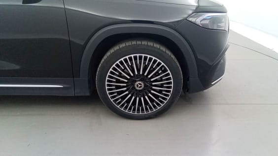 Mercedes-Benz EQB 350 4Matic AMG Line Noir Cosmos