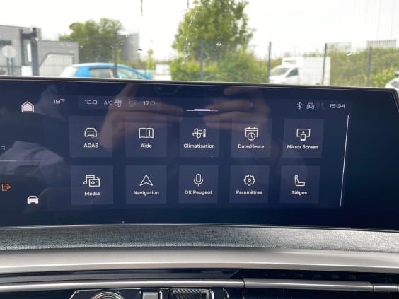 Peugeot 3008 Hybrid 145 gt e-dcs6 Bleu Obsession
