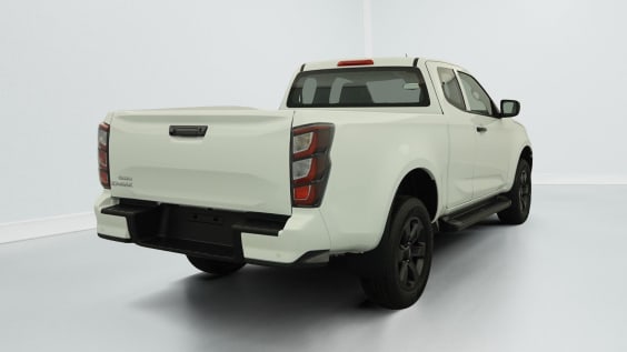 Isuzu D-MAX 1.9 4X4 SPACE CAB N60 NSPORT  AT SPLASH WHITE
