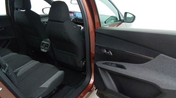 Peugeot 5008 PureTech 130ch S&S BVM6 Active Pack Metallic Copper