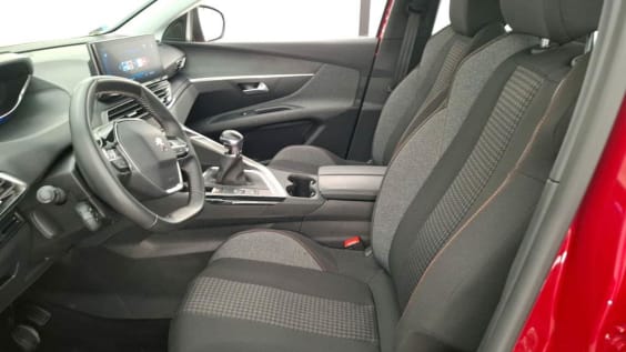 Peugeot 3008 Puretech 130ch S&S BVM6 Active Rouge Ultimate