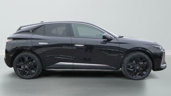 DS DS4 BlueHDi 130 EAT8 Pallas Noir Perla Nera