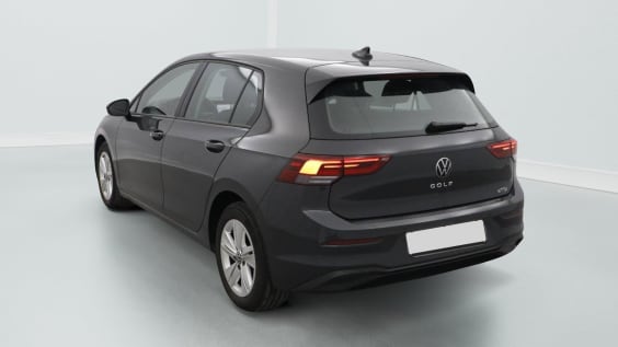 Volkswagen GOLF Golf 1.0 eTSI OPF 110 DSG7 Life Gris Urano
