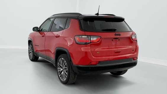 Jeep Compass Compass 1.5 Turbo T4 130 ch BVR7 e-Hybrid Summit Rouge Colorado Toit Noir