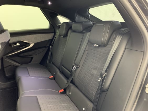 Peugeot 3008 Hybrid 145 e-DCS6 GT Gris Titane / Toit Noir